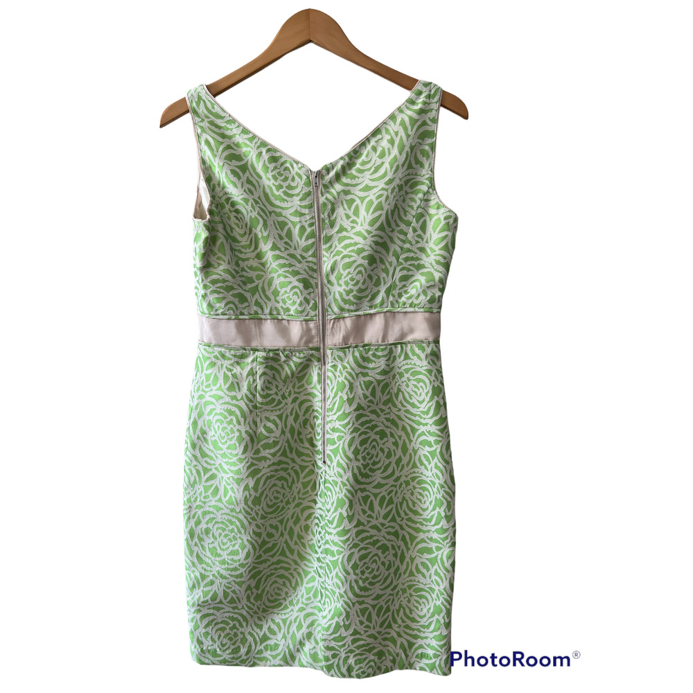 Maggy London Grass green print sheath dress - Picture 3 of 5